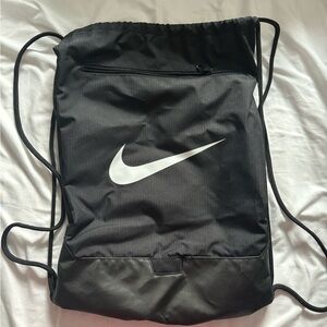 Nike Black and White Drawstring Backpack